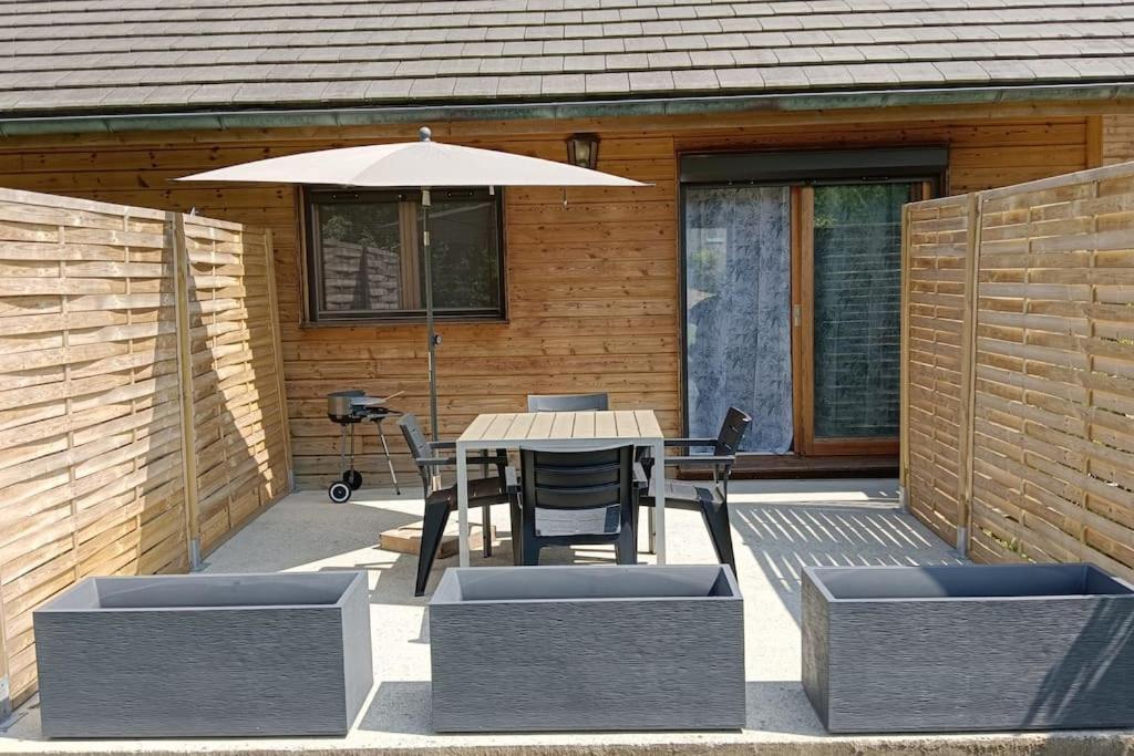 Chalet 2 Chambres En Savoie Pour 1 A 4 Personnes Gerbaix ภายนอก รูปภาพ